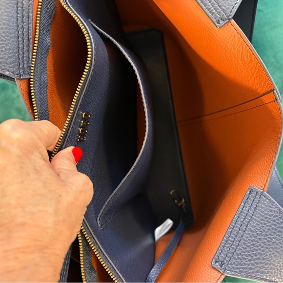 Gently Used HOBO Vida Tote Shoulder Bag Mood Índigo Micro Pebbled Leather - Picture 15 of 16